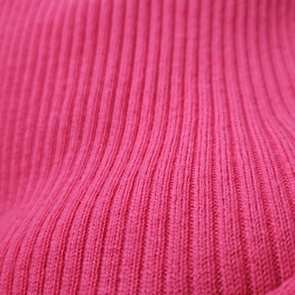 Tory Burch 100% wool rib knit magenta sweater - Picture 8 of 8